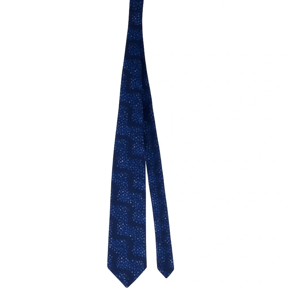 Gucci Made in Italy Navy Blue Micro-Pattern Silk Tie
